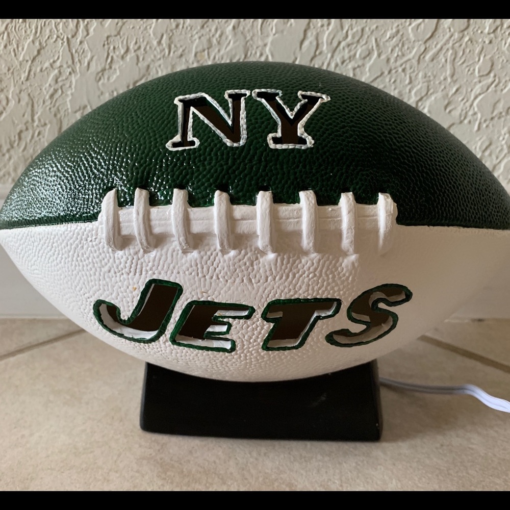 JETS FOOTBALL SHAPE CERAMIC LAMP or NIGHT LIGHT